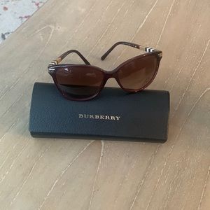 Burberry burgundy sunglasses